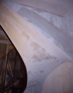 Avant - Restauration descente escalier Montsoult